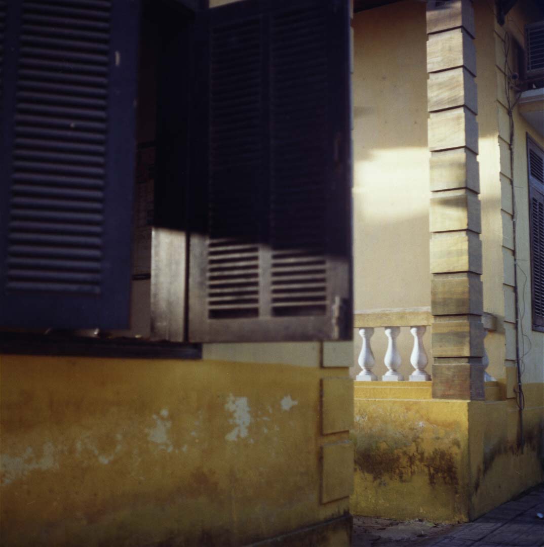 Solo travel — Roberta Perrone