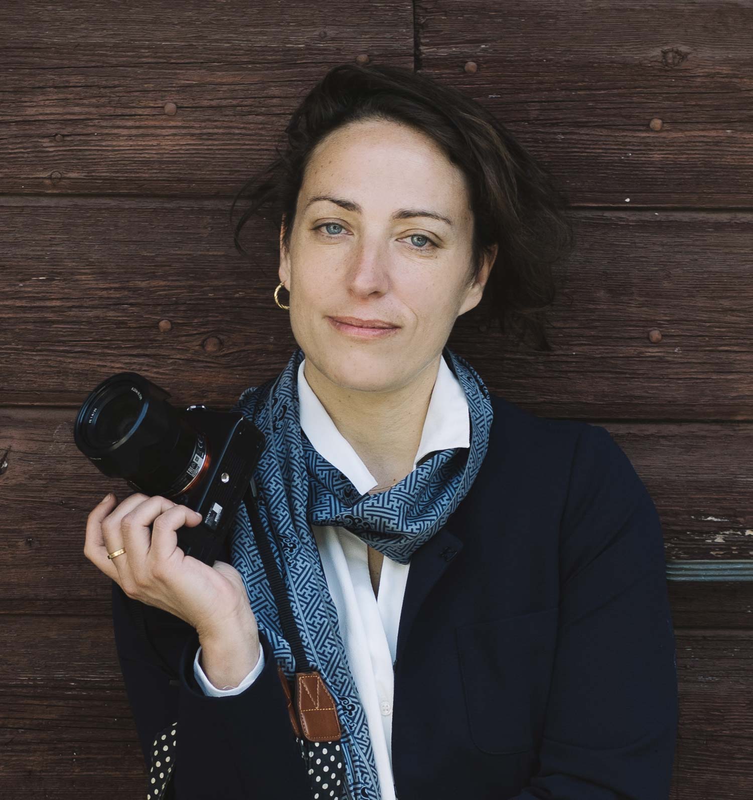 Portrait of Italy elopement photographer Roberta Perrone