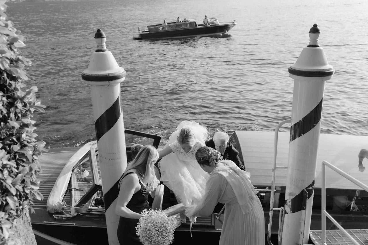 Villa del Balbianello Lake Como elopement, boat arrival